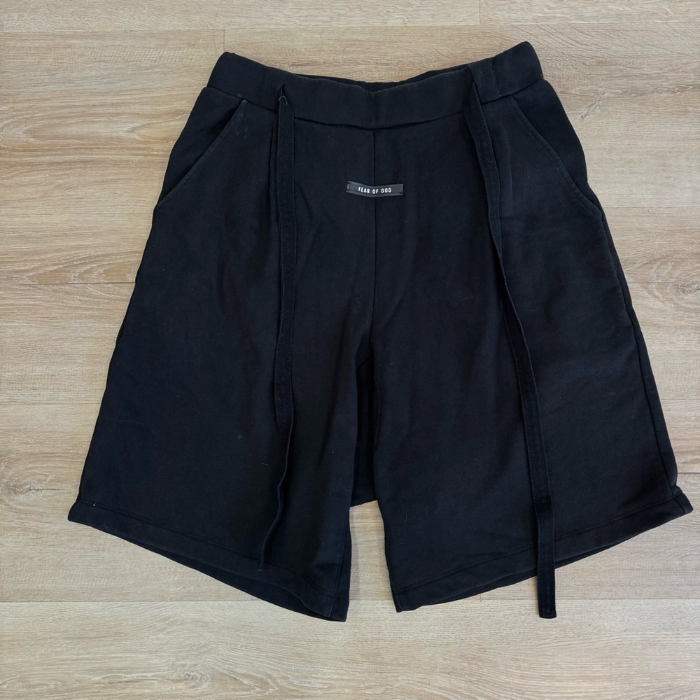 Men’s Fear Of God Essentials Black Shorts Size Large